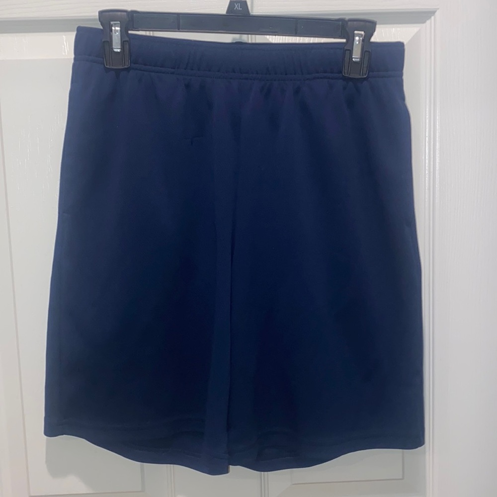 Small tek gear navy basketball shorts